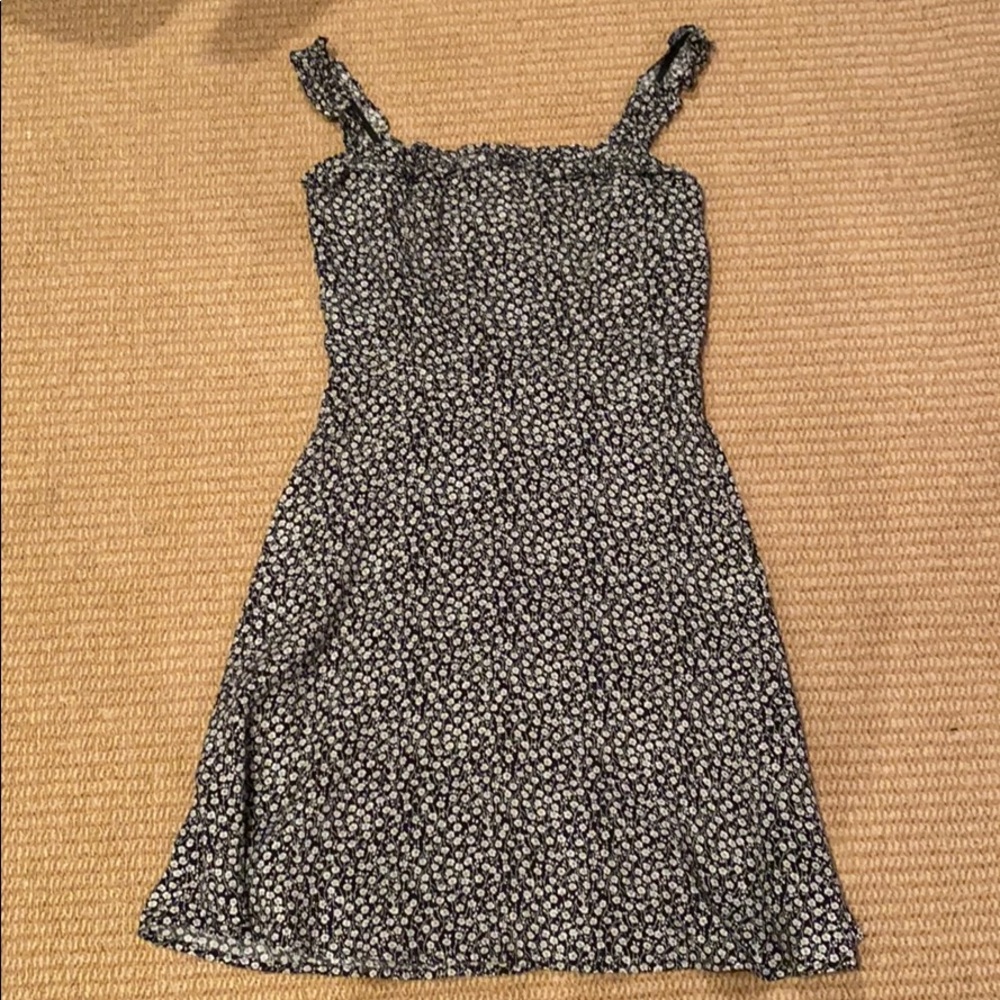 Azalea nwt floral navy dress smocked ditsy ruffle
